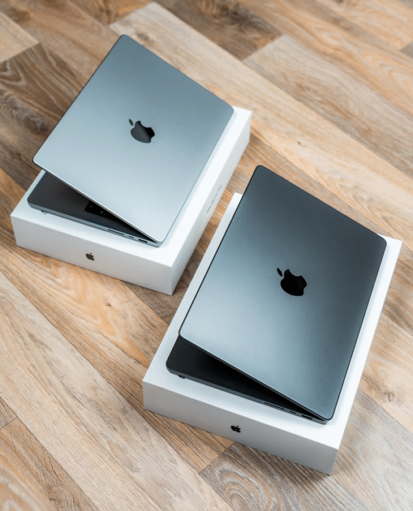 MacBook Pro Liquidation Pallets for Sale at Surpluz Liquidation