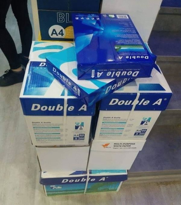 Mixed pallets with various paper types, including: - A4 printing paper for everyday printing needs - A3 paper for larger format printing