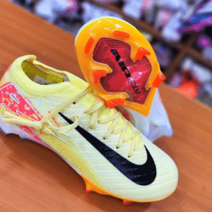 Cheap Soccer Boots Liquidation Pallets